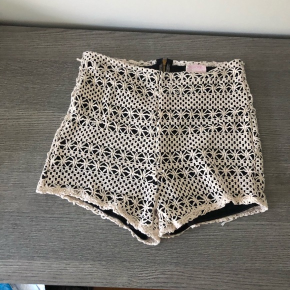 Dolls Kill high waist crochet shorts - Picture 1 of 3